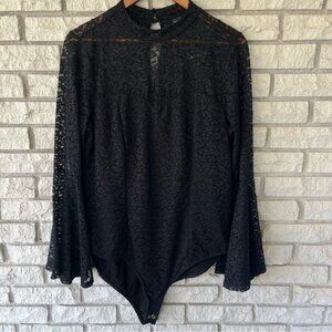 Torrid Insider Collection Black Lace MockNeck Bell Sleeve Bodysuit Size 1X